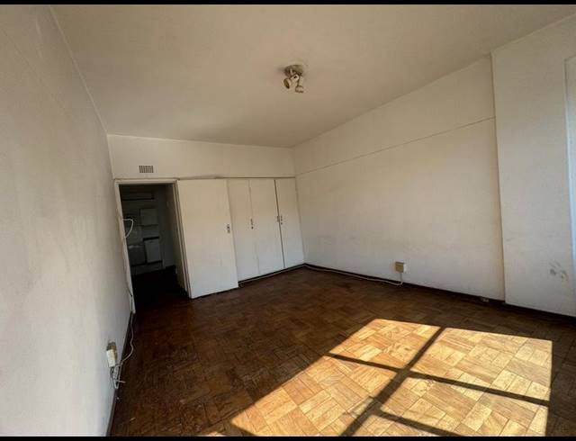 1 BEDROOM APARTMENT FOR SALE IN CYRILDENE